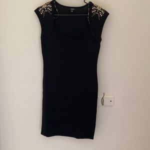 Xoxo Black dress w shoulder gold and silver design